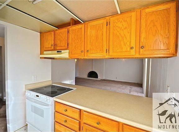 2nd image of 4860 S Highland Cir APT 3
