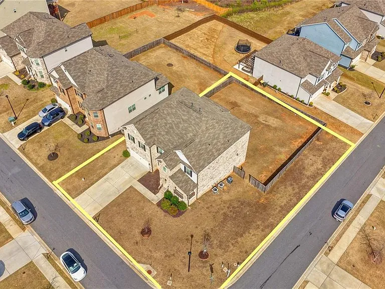7410 Ansley View Ln — Photo 102