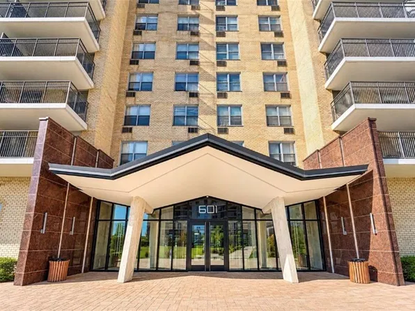 601 Surf Ave APT 13G, Brooklyn, NY 11224