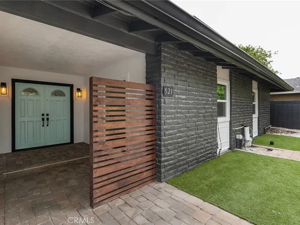 521 W Memory Ln, Santa Ana, CA 92706