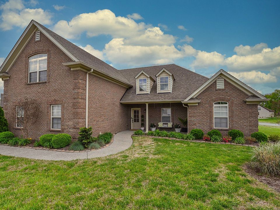 1st image of 303 Birkshire Pl