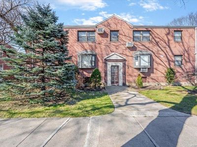90-01 S Shore Parkway #94, Howard Beach, NY, 11414