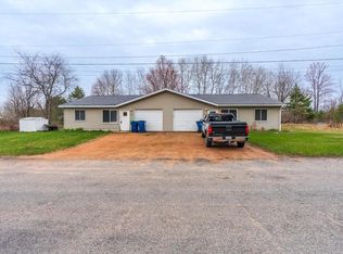 516-518 Clark St, Hatley, WI 54440