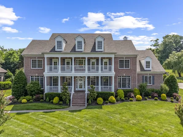9166 Sydney Ln, Brentwood, TN 37027