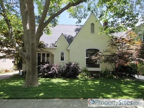2nd image of 1633 41st St