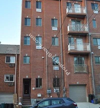 2nd image of 13541 Coolidge Ave