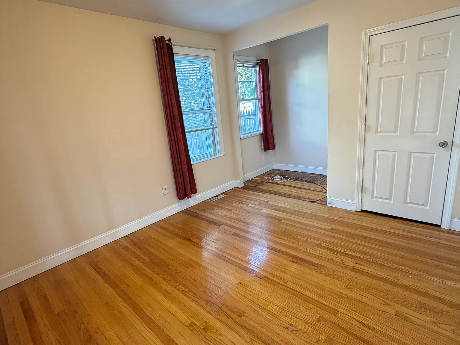 2 bed, $2,000 — Photo 3