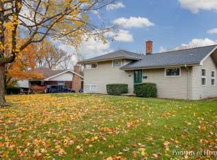 5837 Carpenter St, Downers Grove, IL 60516