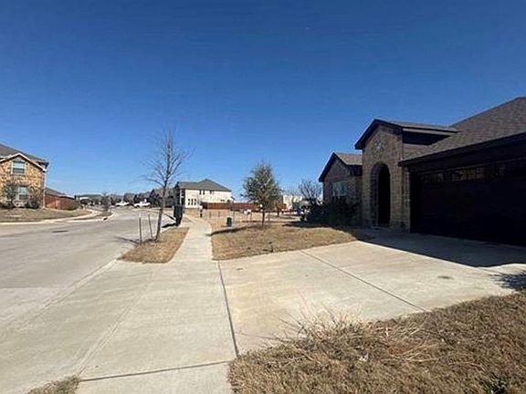 5th image of 3958 Bellingham Ln