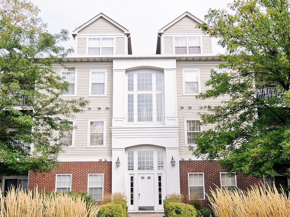 1st image of 3261 Stratford Ct #G-5