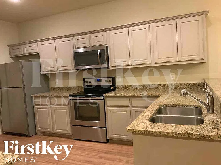 9923 Rio Doso Dr — Photo 5