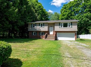 3309 Silliman St, New Waterford, OH 44445