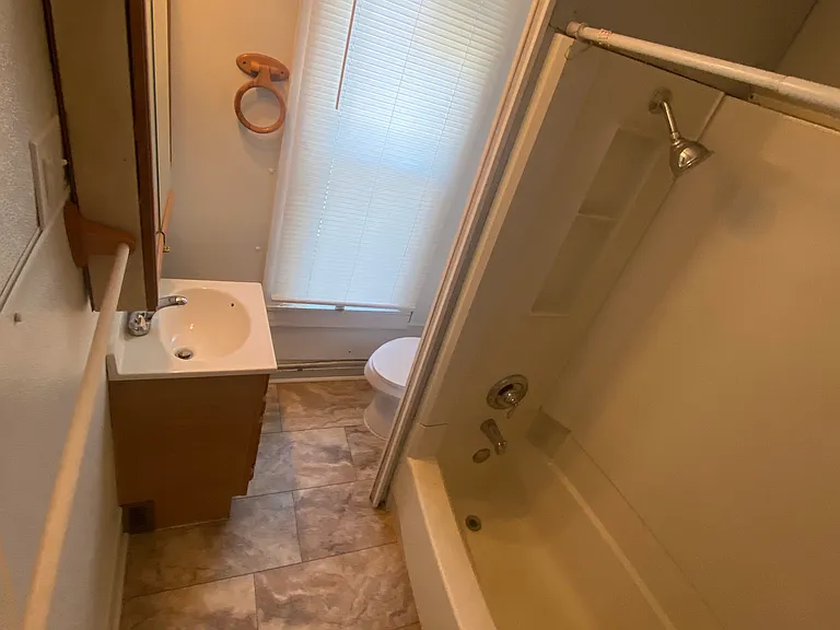 Full bath