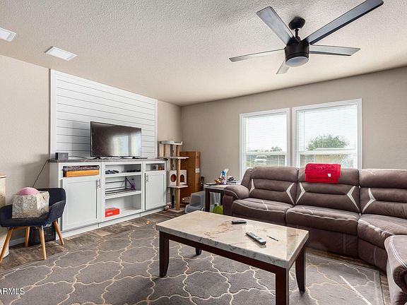 4th image of 6818 W CAROL ANN Way