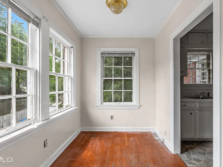 234 Boulevard St — Photo 13