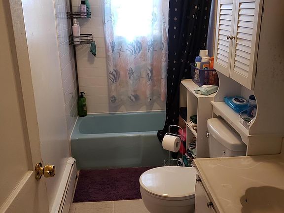 4th image of 102 Kenberma St Floor 1