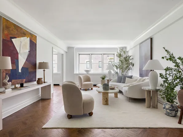 710 Park Avenue image 1 of 18