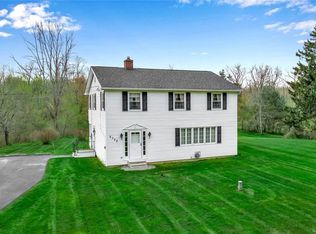 2730 Hall Rd, Lancaster, NY 14086