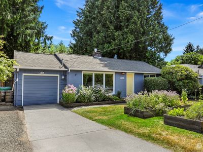 1515 N 121st Street, Seattle, WA, 98133