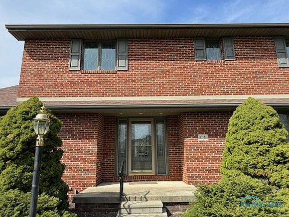 2nd image of 1715 Cobblestone Dr