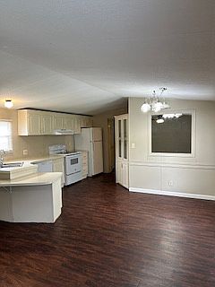 4th image of 20-103 Misty Ln #97