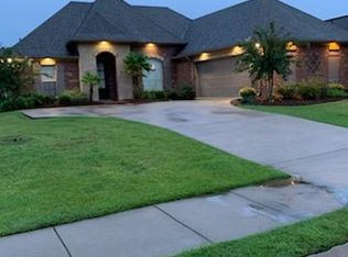 257 Bellamy Ct, Flowood, MS 39232