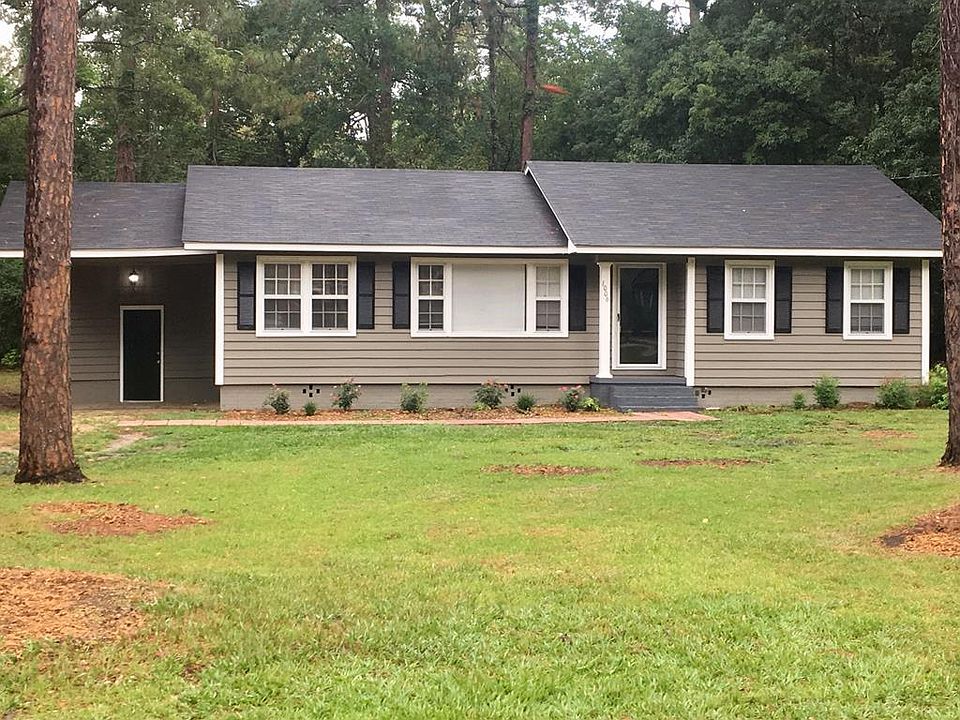 2nd image of 1006 Belmont Ave