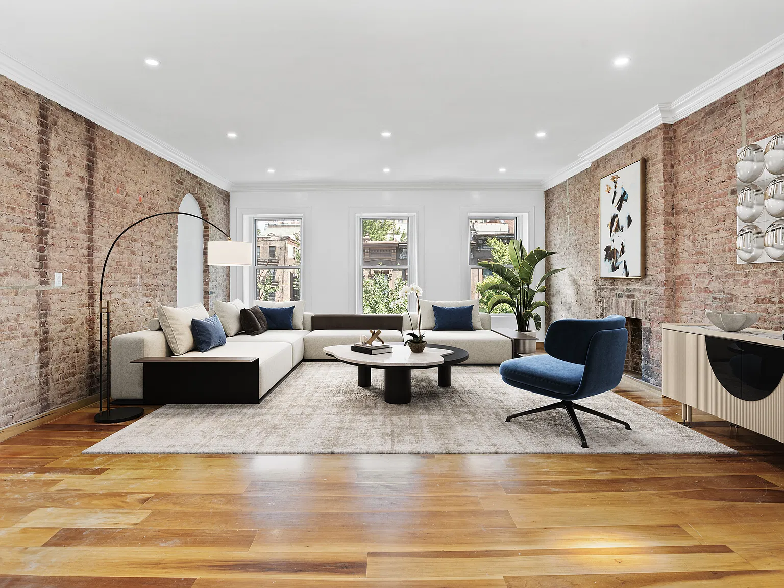 328 West 46th Street — Photo 1