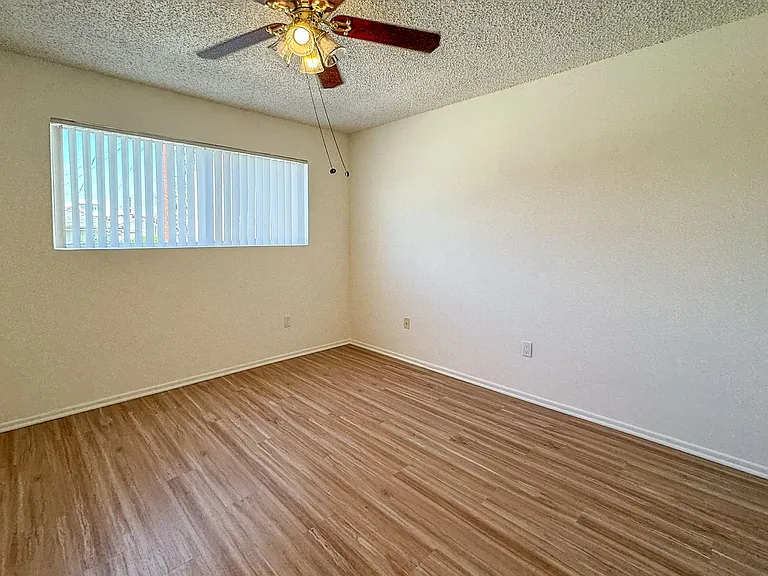 1755 Purdue Ave. — Photo 56