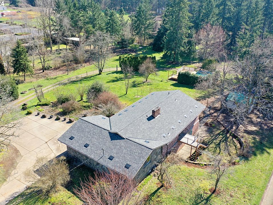 2nd image of 15232 Henrici Rd