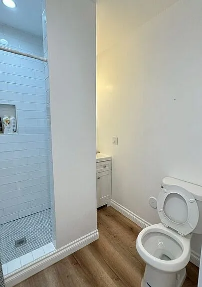 1323-1323 N Kenwood St #101 — Photo 3