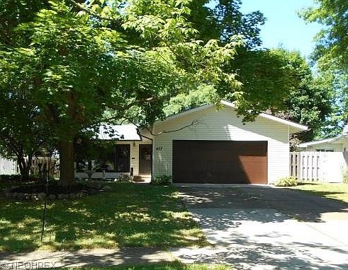 1st image of 437 Lombardy Dr