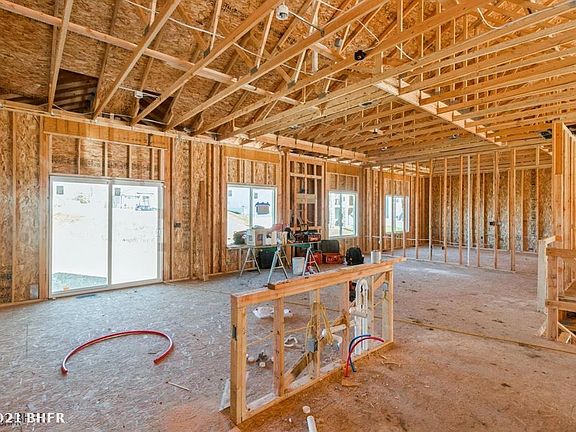 4th image of 6149 Acadia Dr