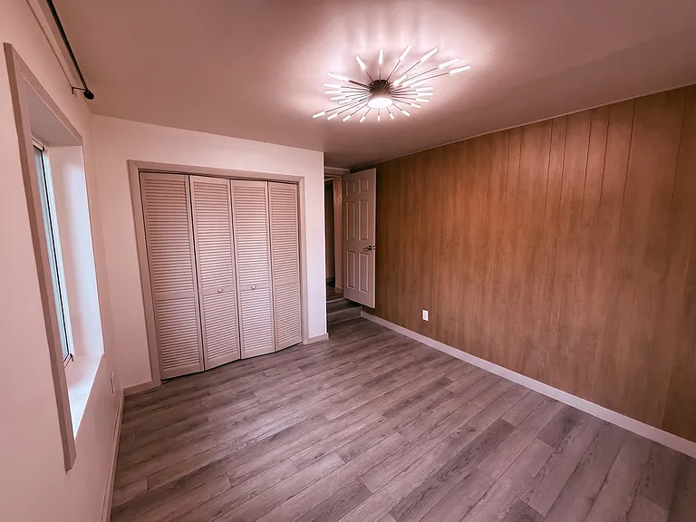 545 NE 111th St #3 — Photo 7