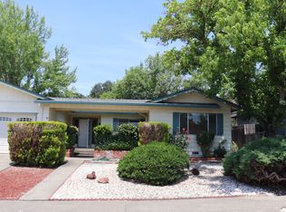 5547 Mulberry Dr, Santa Rosa, CA 95409