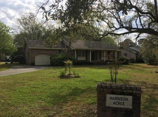 376 Betsy Rd, Charleston, SC 29407