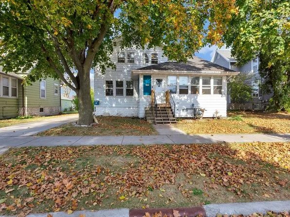1380 Ceape Ave, Oshkosh, WI 54901