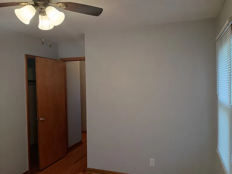 8001 Tapper Ave — Photo 9