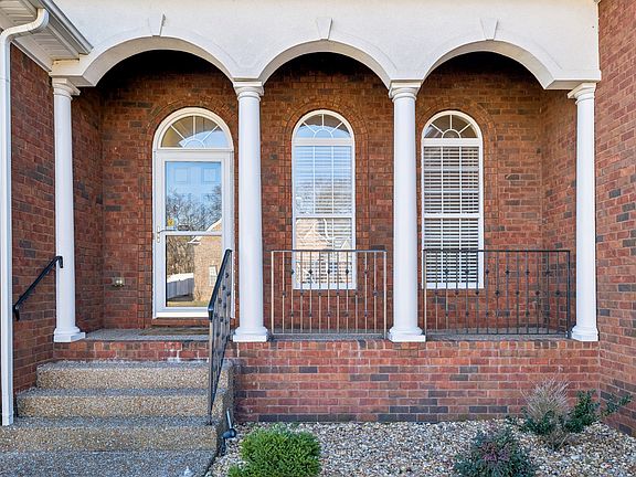 5th image of 108 Buckhaven Dr