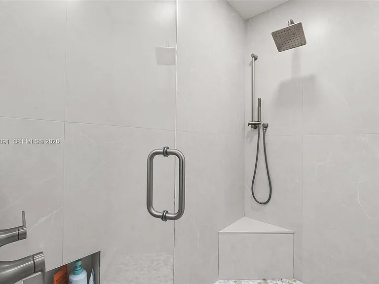 18 Eleuthera Dr — Photo 42