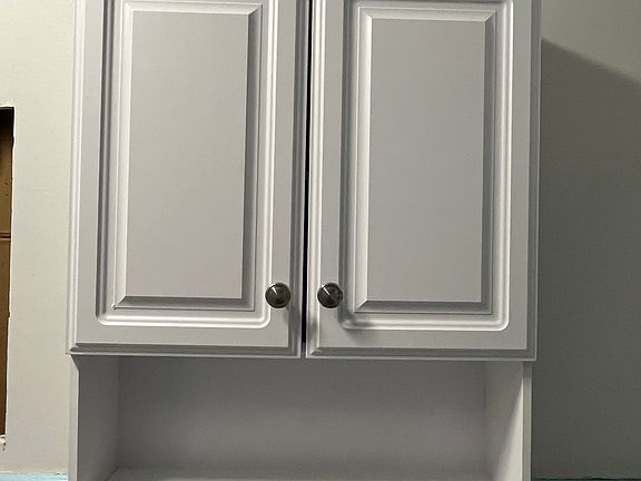 5th image of 36 Beverly Ave Floor 2