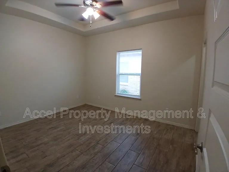 3713 Whitewing Ave #4 — Photo 7
