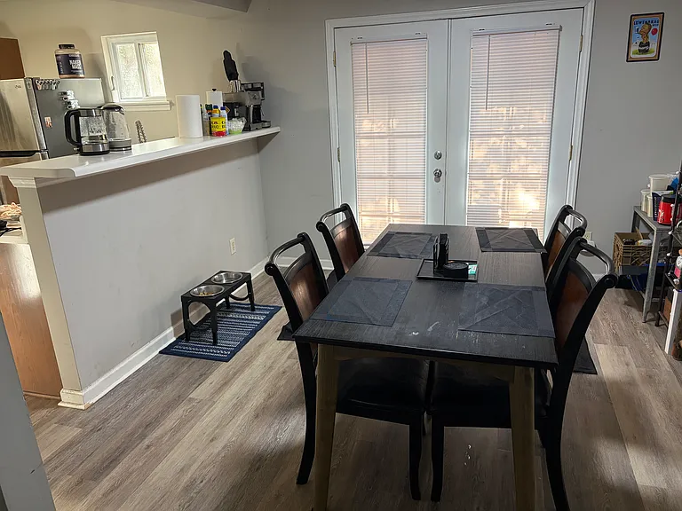 2412 Springhill Ave — Photo 4