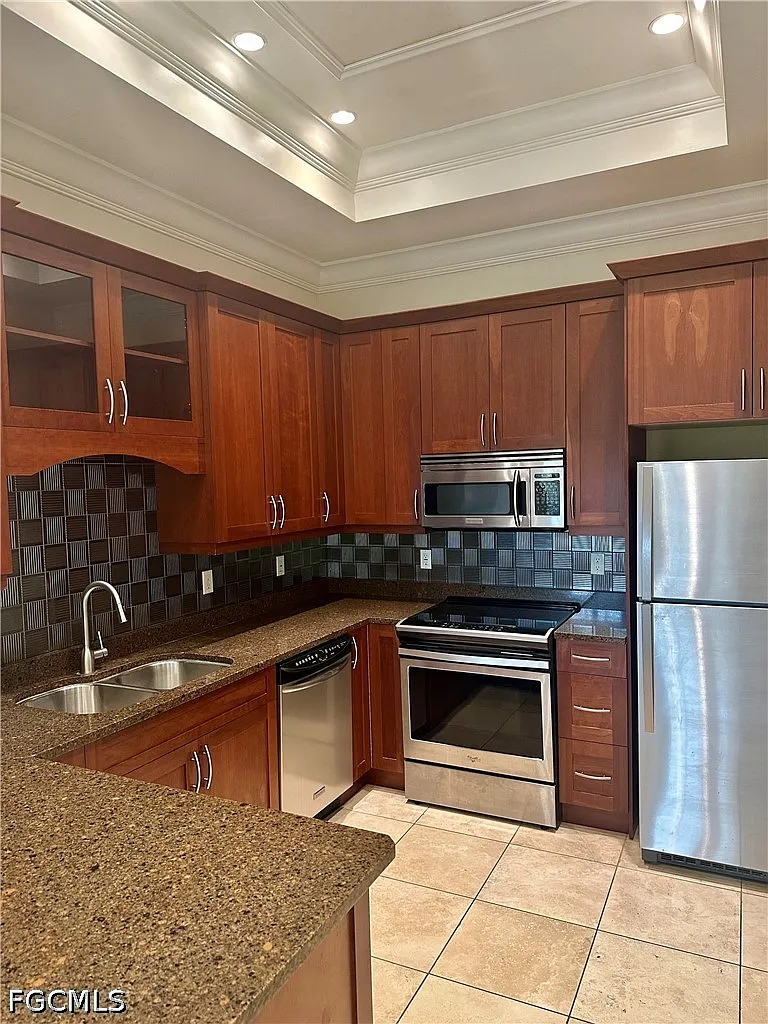 2 bed, 2.0 bath, 1282 sqft, $1,800 — Photo 4
