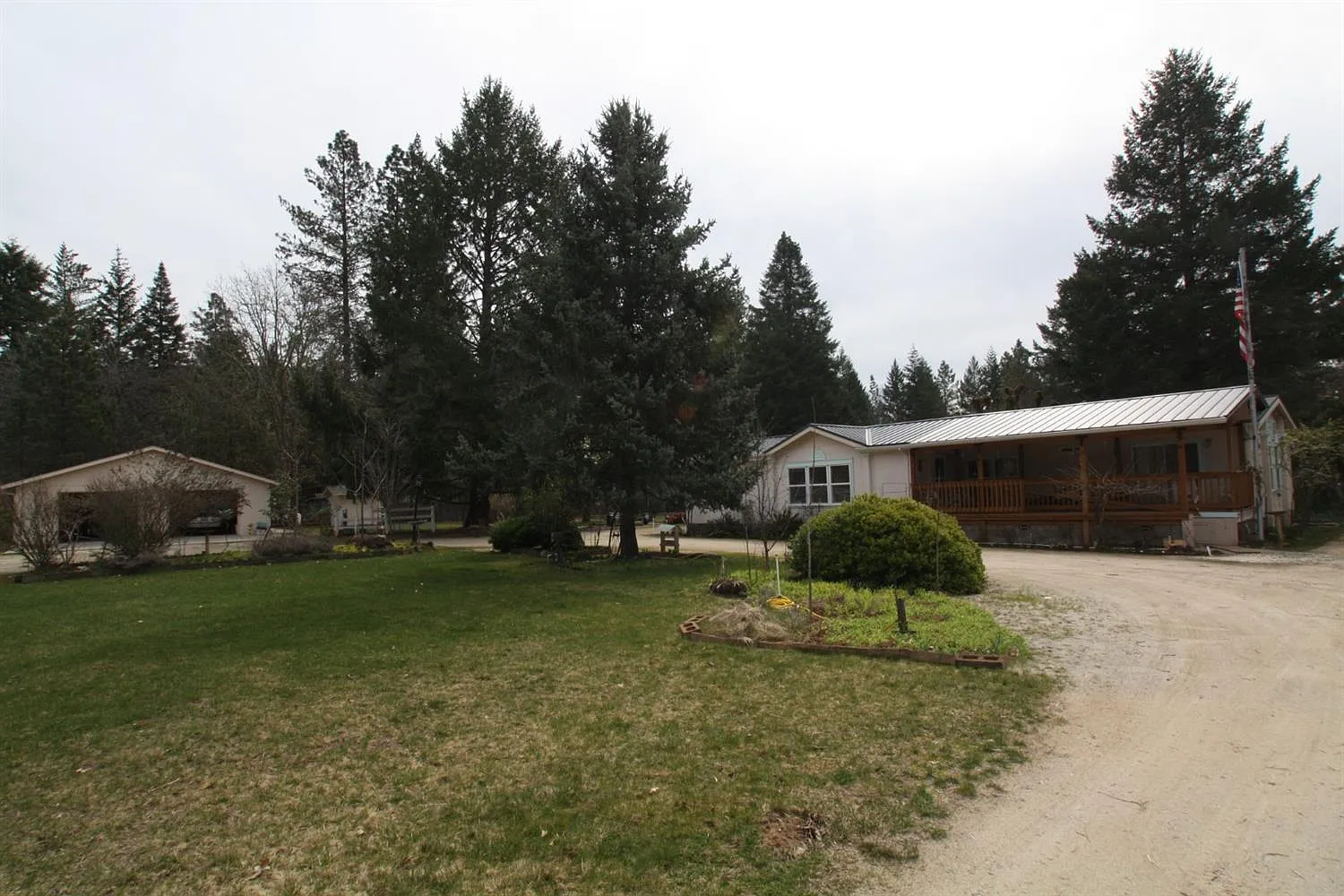 451 Boyer Rd photo 1