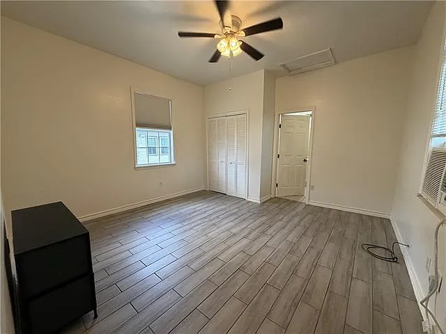 924 Derbigny St — Photo 3