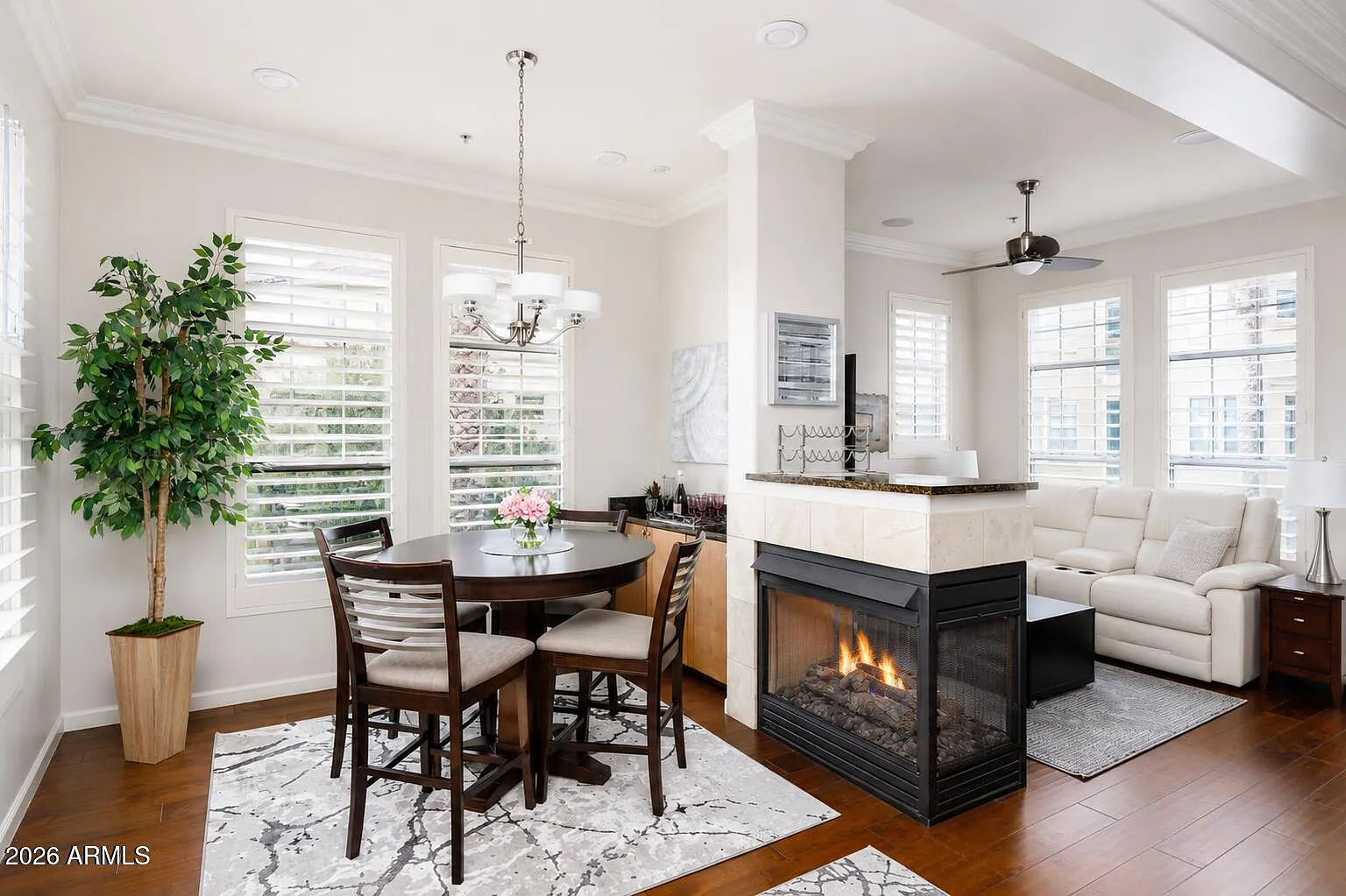 4 bed, 3.5 bath, 3062 sqft, $7,100 — Photo 3