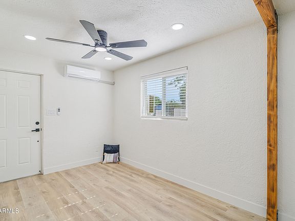 4th image of 3512 W TONTO Street
