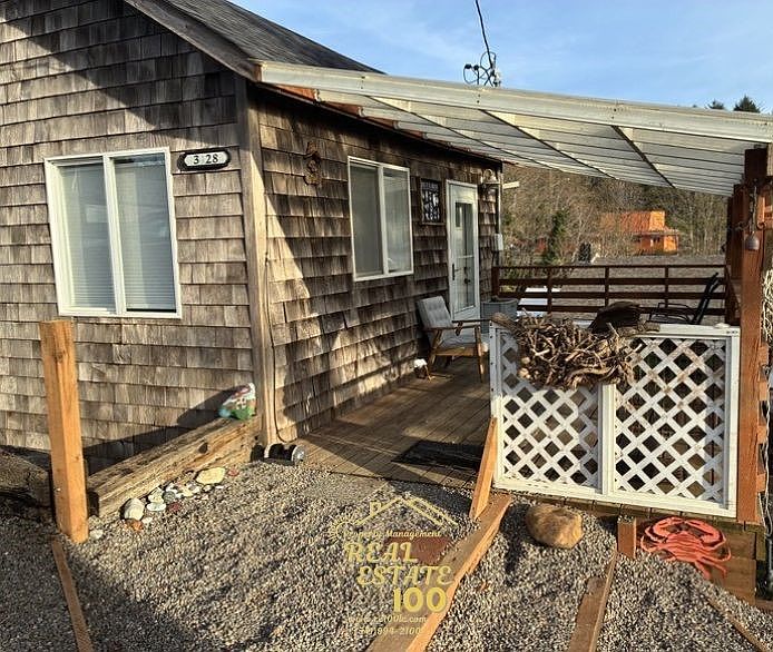 1st image of 3128 SW Coast Ave