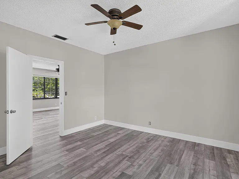 11908 Glenmore Dr #2-3 — Photo 26